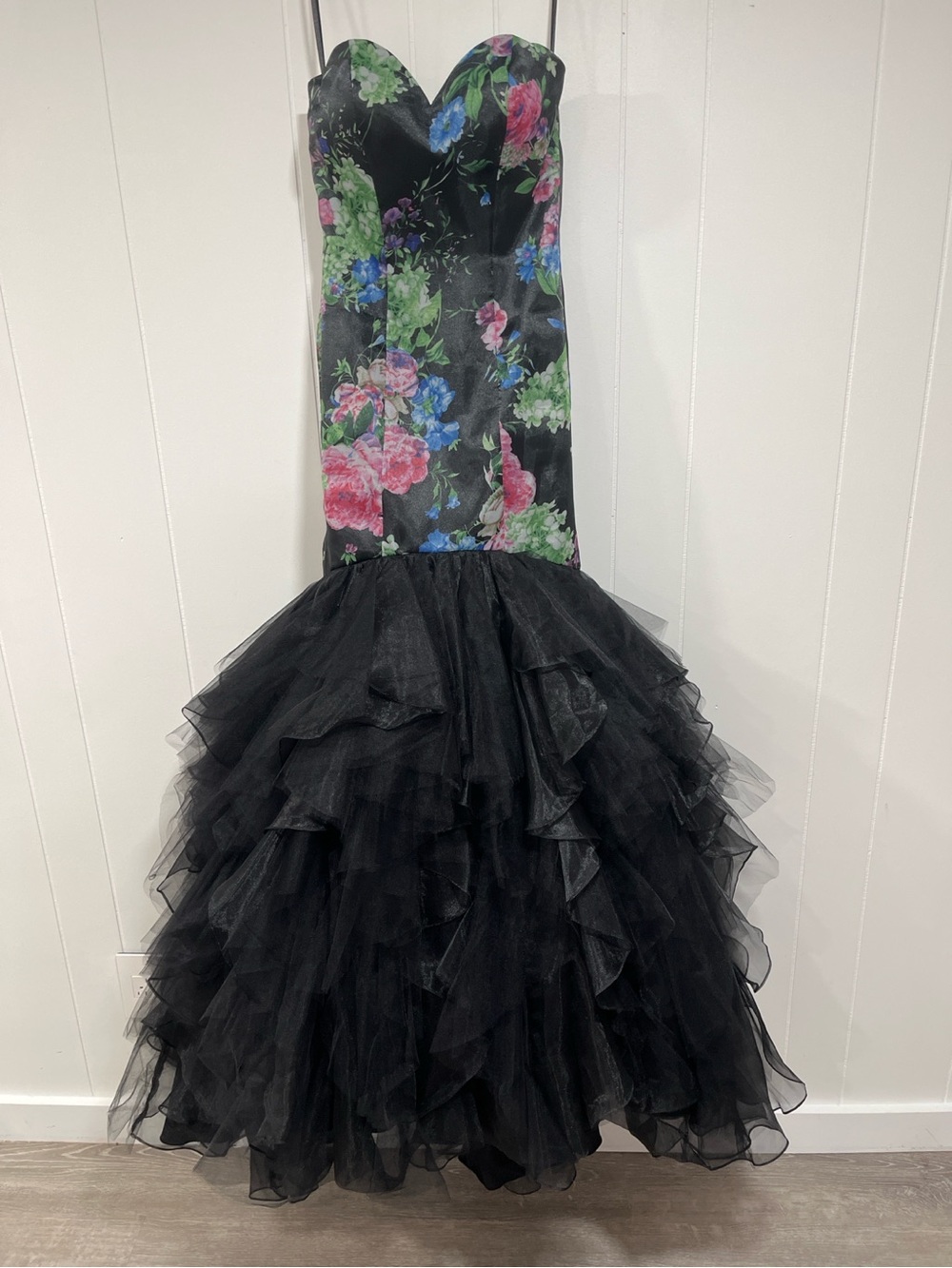 Mori Lee Black Floral Strapless Mermaid Gown Pink Blue Green Blooms 0 drama